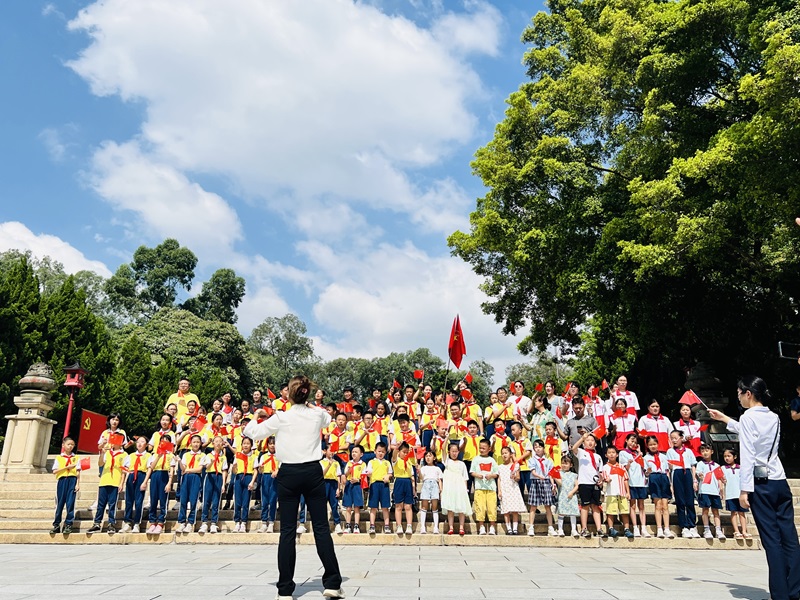 探寻历史足迹 传承爱国情怀——黄花岗公园举办庆祝中华人民共和国成立75周年研学活动